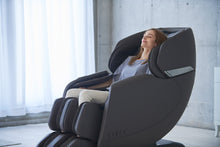 Load image into Gallery viewer, Massage Chair HISHO