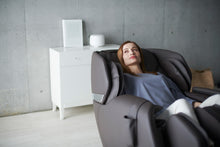 Load image into Gallery viewer, Massage Chair HISHO